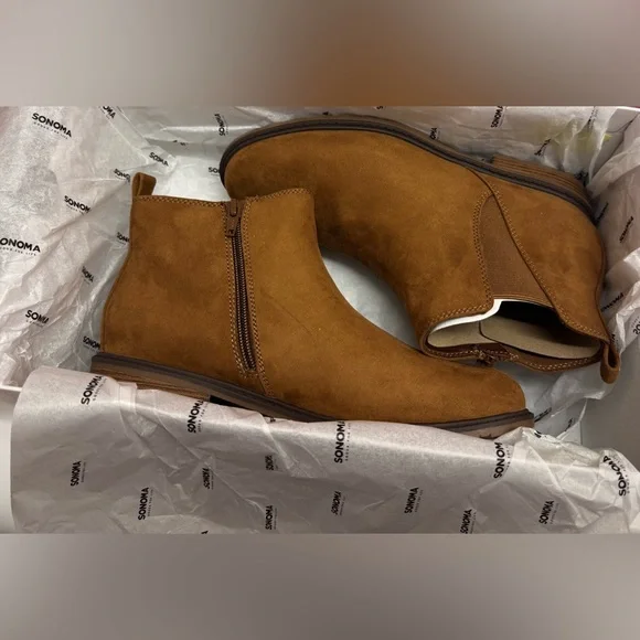 NIB Cognac Chelsea Bootie with Memory Foam Footbed Sonoma - size 7.5 women’s - Picture 2 of 4